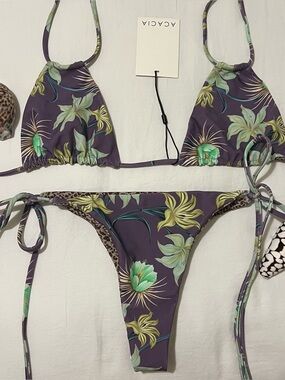 NWT Acacia Swimwear Nia Set